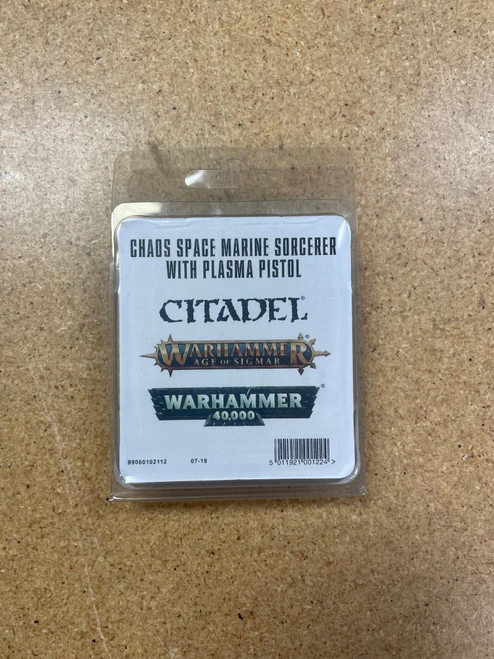 Chaos Space Marines Sorcerer W/ Plasma Pistol